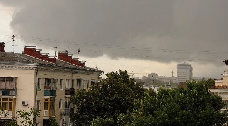 Штормовое предупреждение на Кубани ливни град и ветер